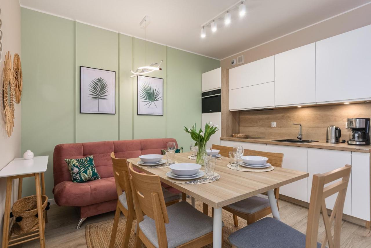 Luxurious Apartment Nadmorskie Tarasy Kolobrzeg By Renters Prestige 외부 사진