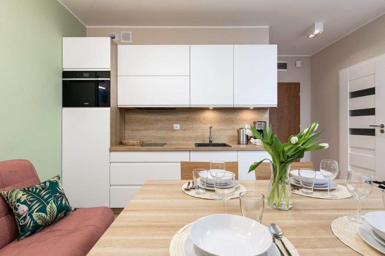 Luxurious Apartment Nadmorskie Tarasy Kolobrzeg By Renters Prestige 외부 사진